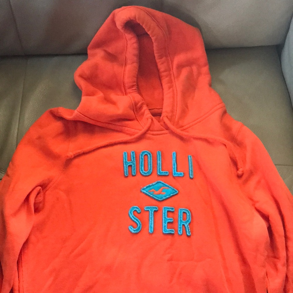 Hollister Hoodie in orange